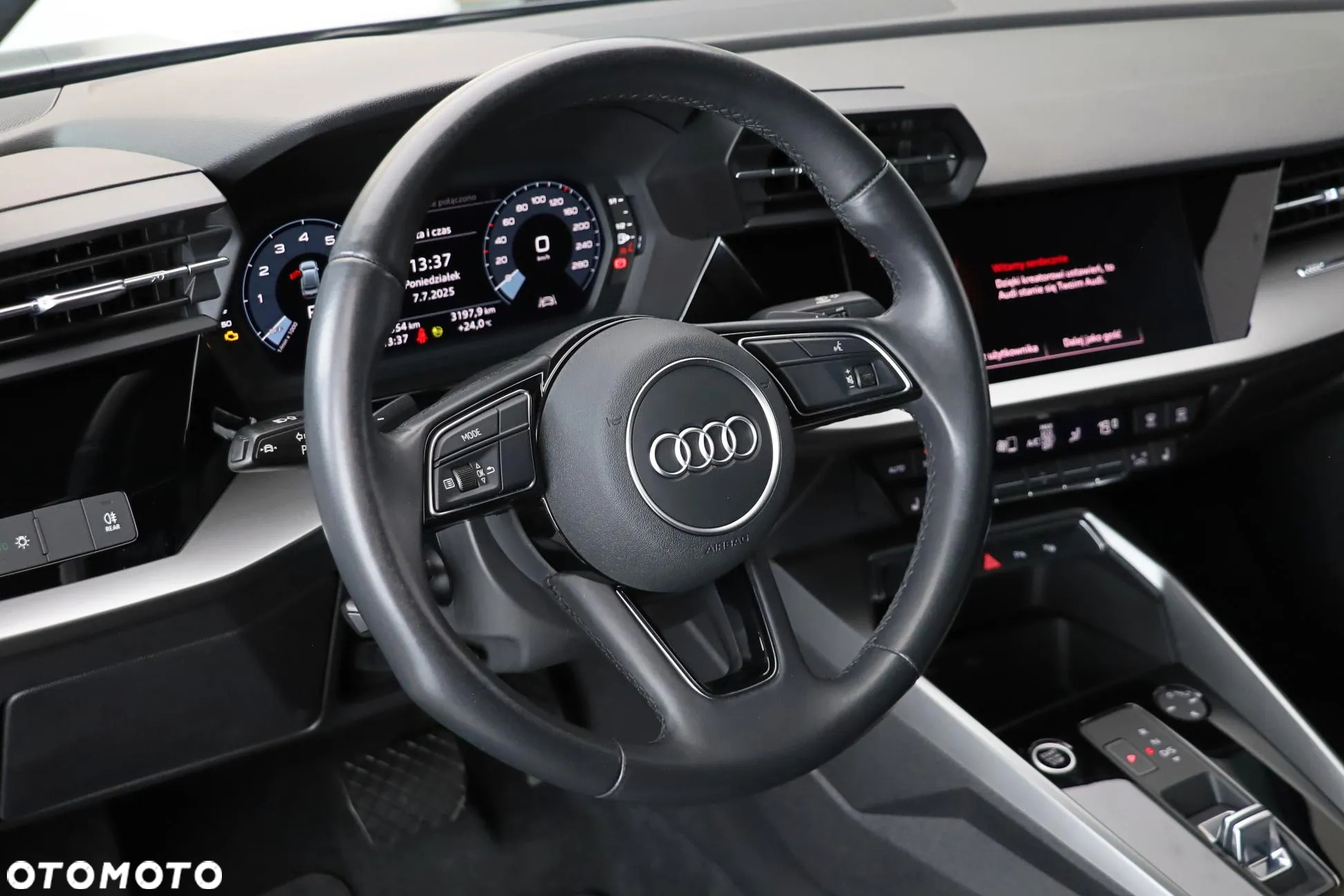 Audi A3 35 TFSI S tronic - 19