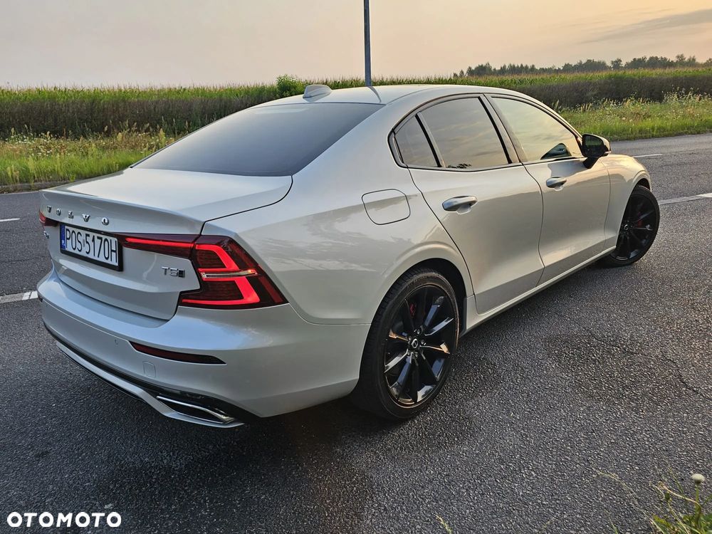 Volvo S60 - 4