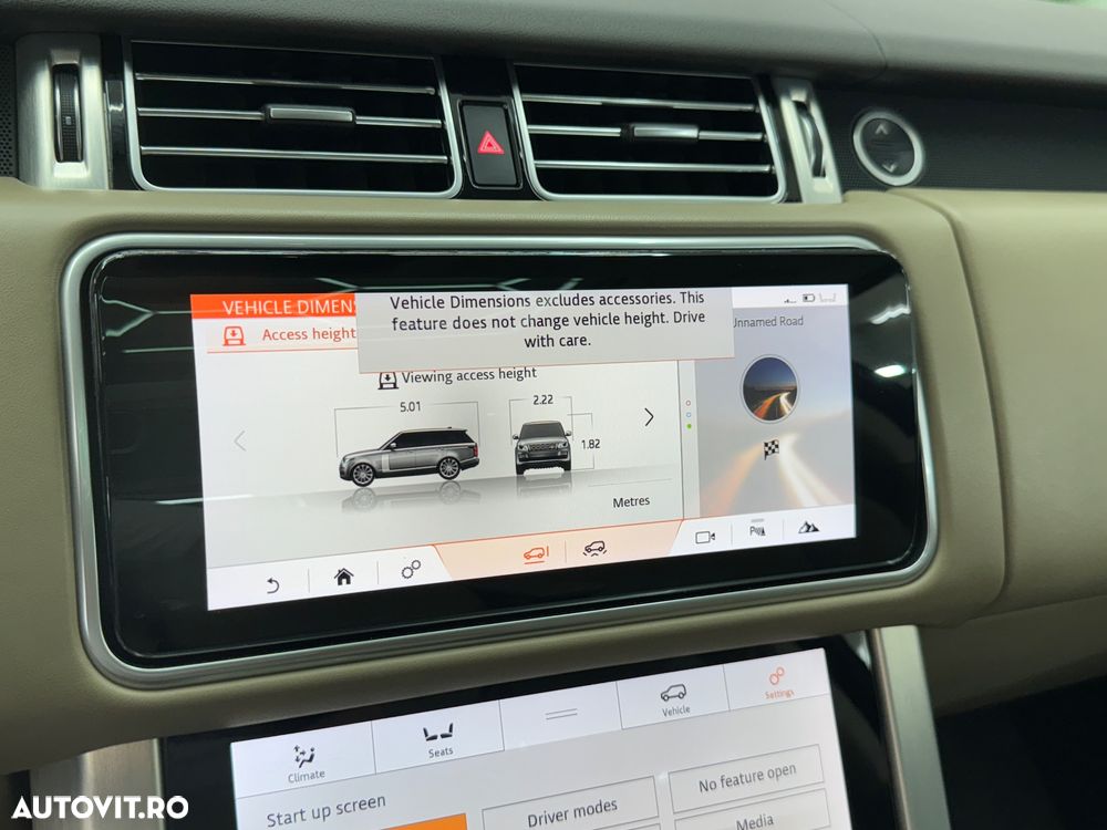 Land Rover Range Rover 2.0 l4 PHEV Vogue - 29