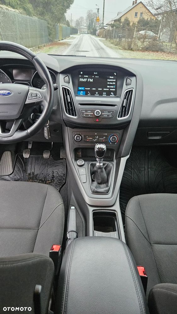 Ford Focus 1.0 EcoBoost Edition - 10