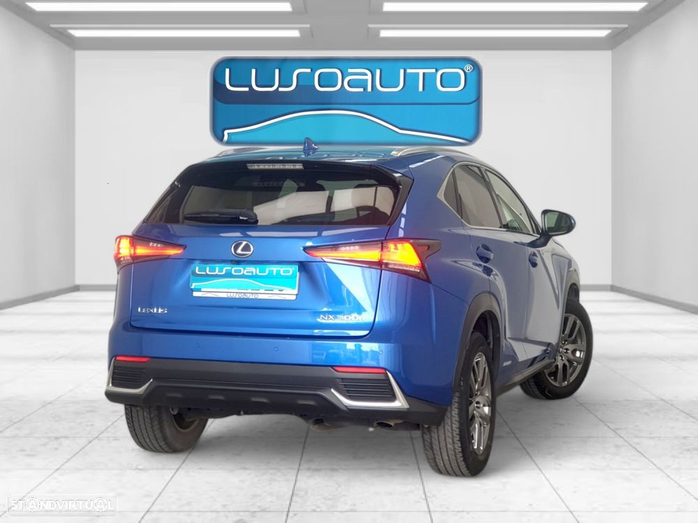 Lexus NX 300h Executive+ - 8