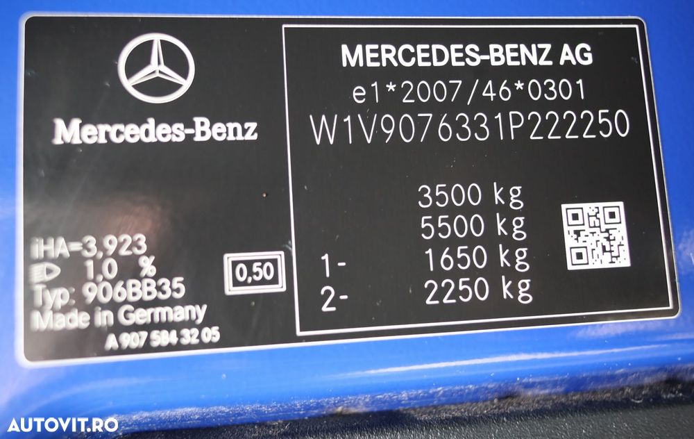 Mercedes-Benz Sprinter L2H2 - 25