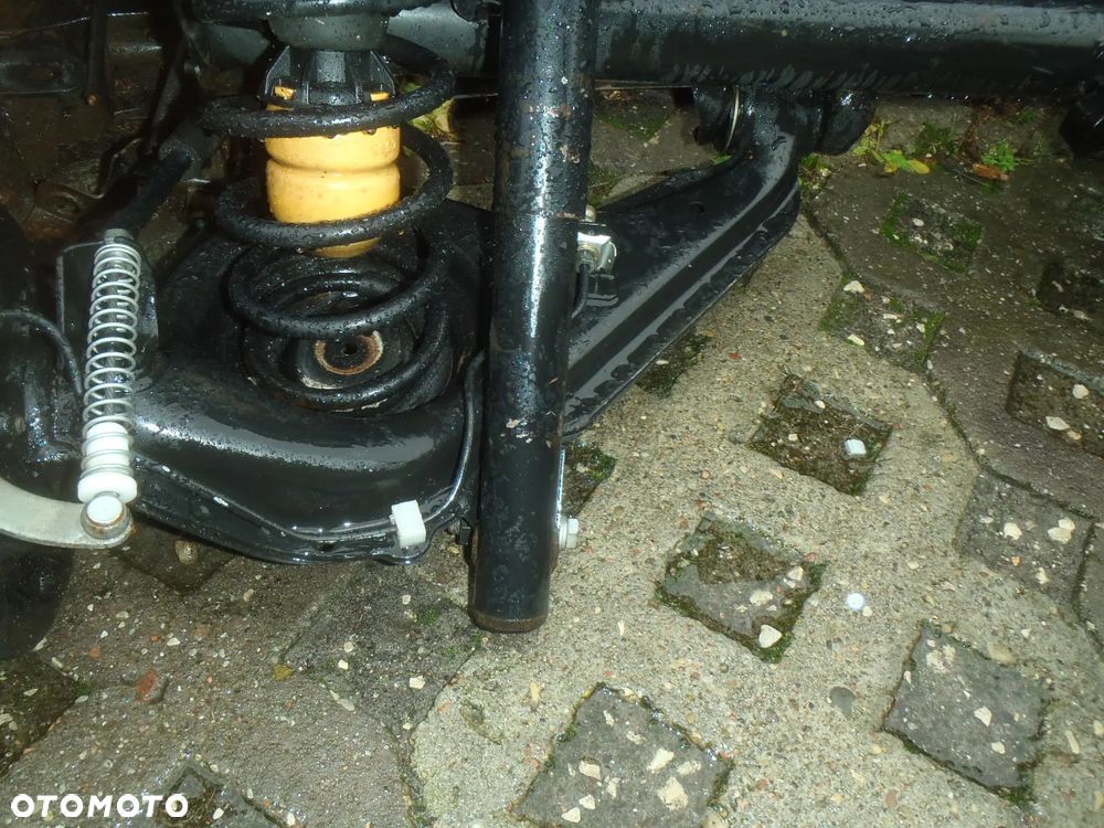 belka wahacz zawieszenie tylne amortyzator sprężyna łożyska bębny okładzinytył tylna zawieszenie wózek fiat seicento 600 cinQuecento 2010r jak nowe nie po regeneracji ! - 24