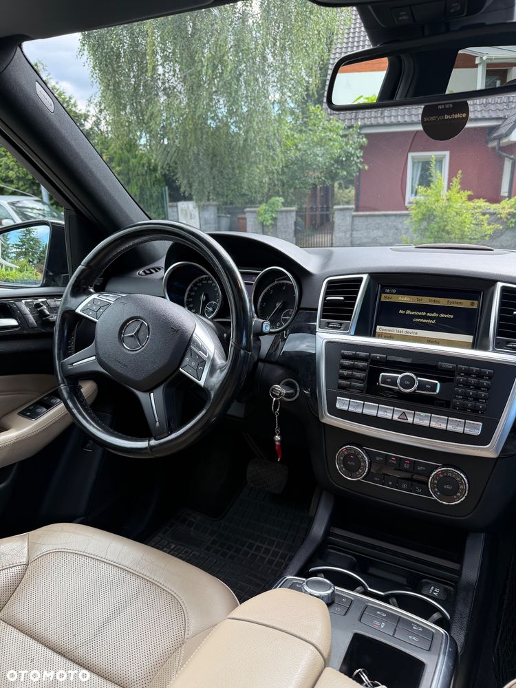 Mercedes-Benz ML 350 BlueTEC 4-Matic - 6