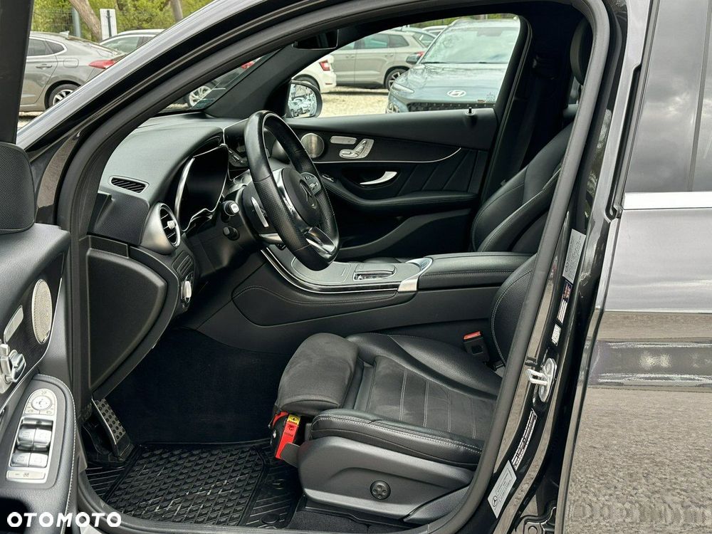 Mercedes-Benz GLC - 14