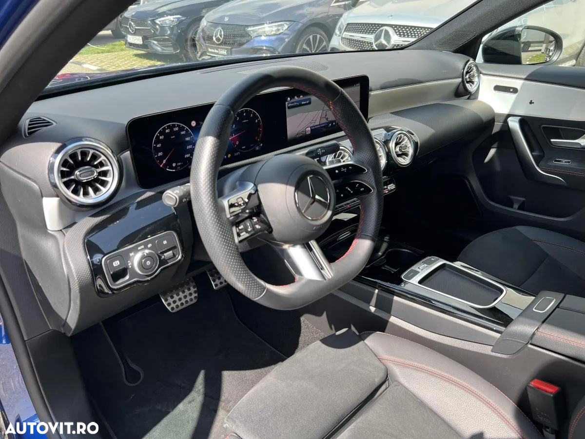 Mercedes-Benz A 200 MHEV 7G-DCT Sedan - 10