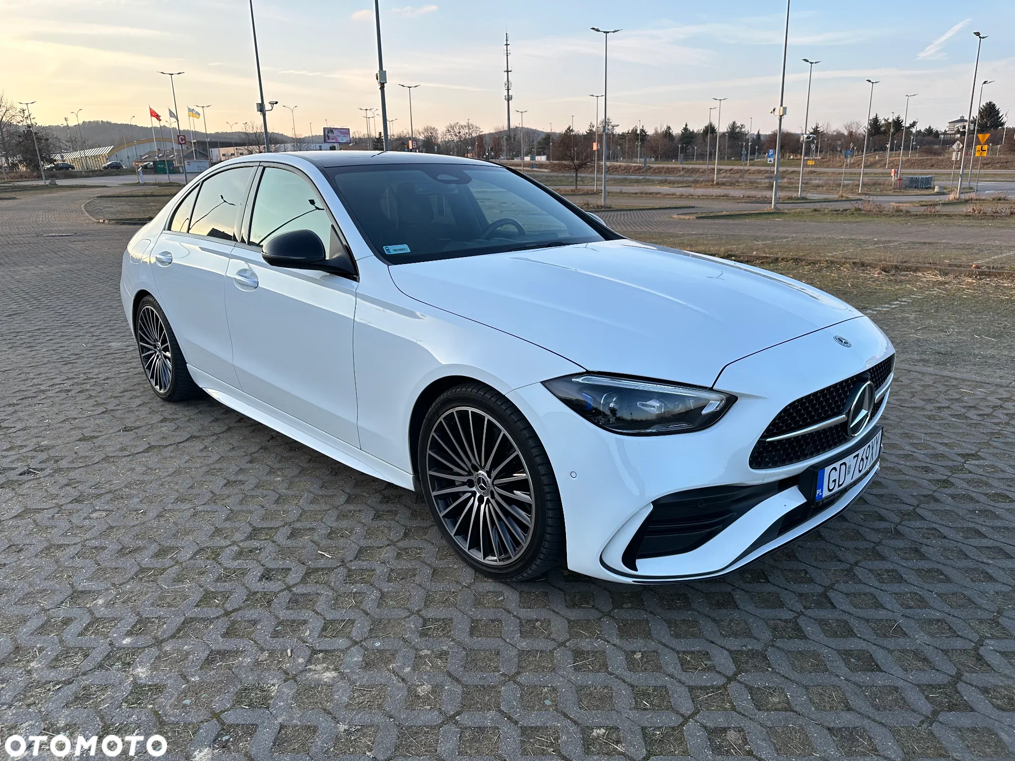 Mercedes-Benz Klasa C 220 d 9G-TRONIC AMG Line - 3