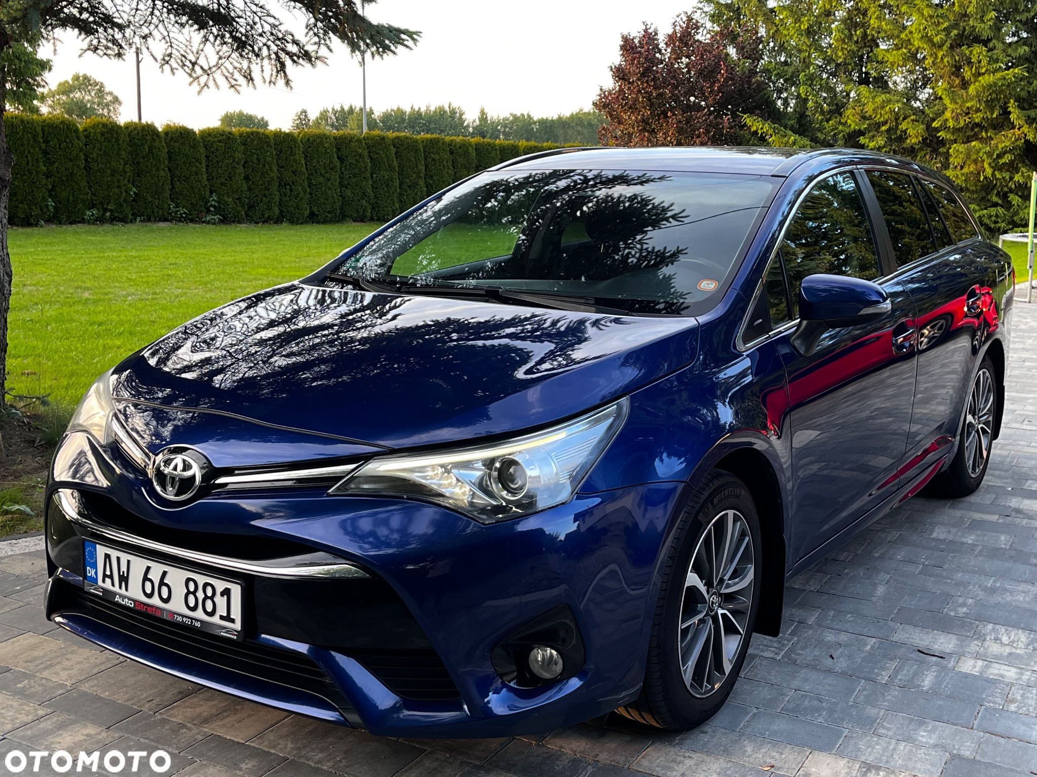 Toyota Avensis - 1