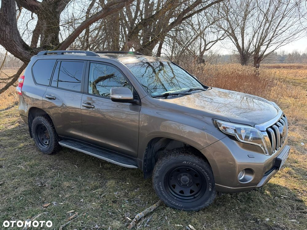 Toyota Land Cruiser - 11