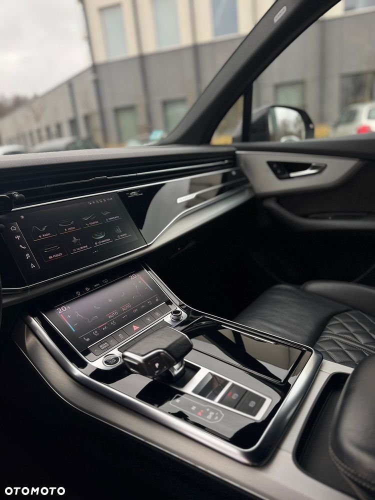 Audi Q7 50 TDI mHEV Quattro S Line Tiptr - 14