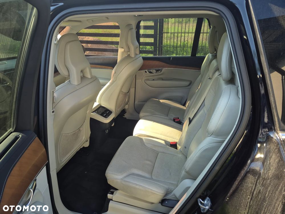 Volvo XC 90 - 14