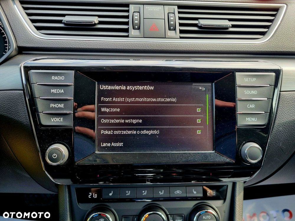 Skoda Superb 1.8 TSI DSG Style - 21