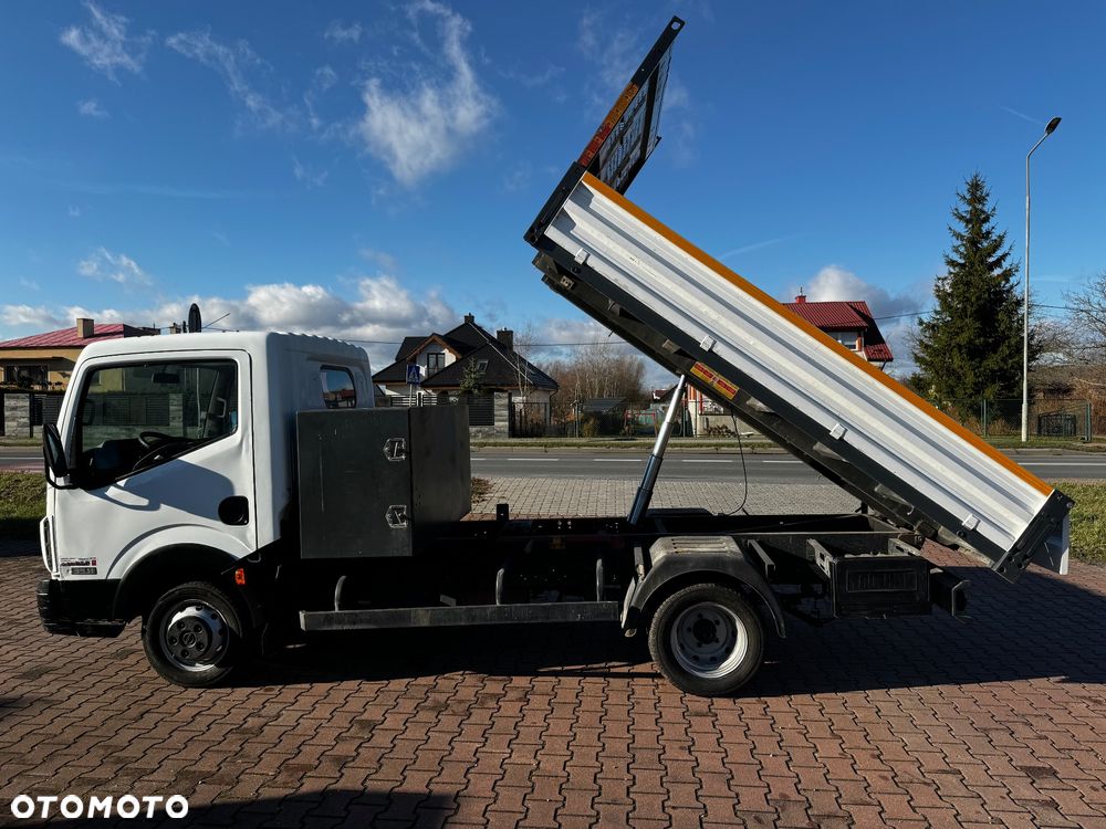 Nissan Cabstar 35.11 - 9