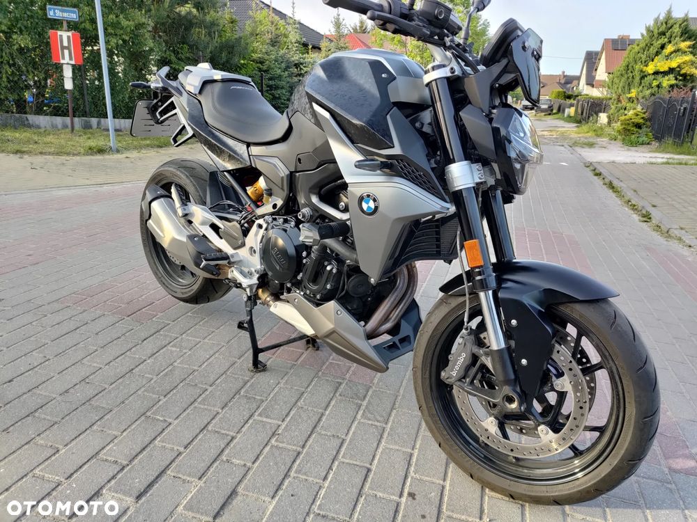 BMW F - 3