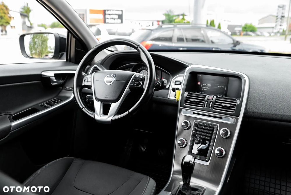 Volvo XC 60 D4 Ocean Race - 24