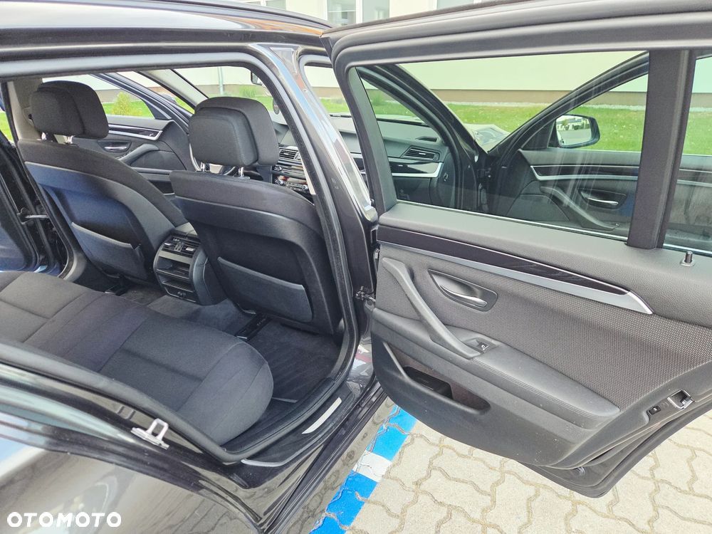 BMW Seria 5 - 26