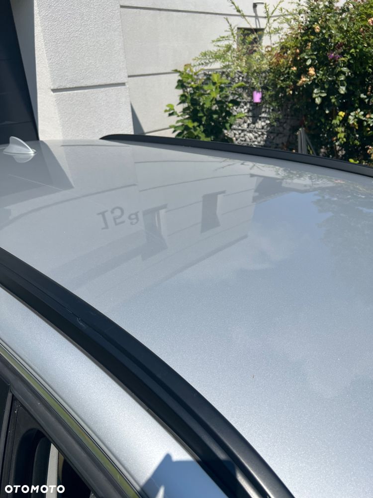 BMW Seria 3 318d DPF - 12