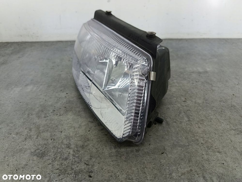 LAMPA PRZÓD PRAWA VW PASSAT B5 20-5079B TYC - 3