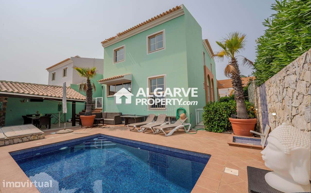 Exclusivo! Moradia V4 c/ Piscina em Almancil — Junto ao Triângulo Dou - Grande imagem: 2/55