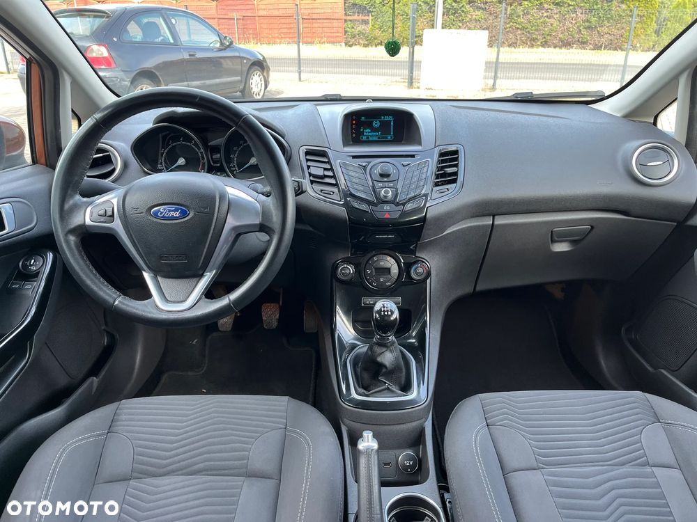 Ford Fiesta 1.0 EcoBoost Titanium - 26