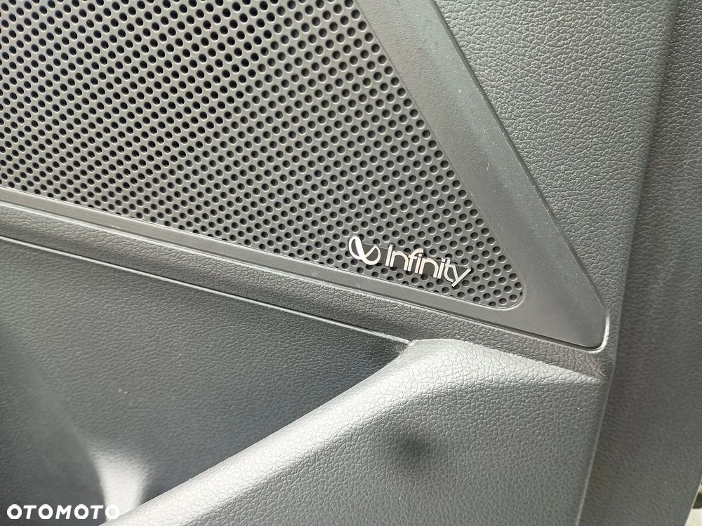 Hyundai IONIQ 1.6 GDI Premium - 29