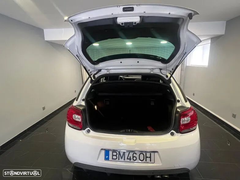 Citroën DS3 1.6 HDi Airdream Sport Chic - 18