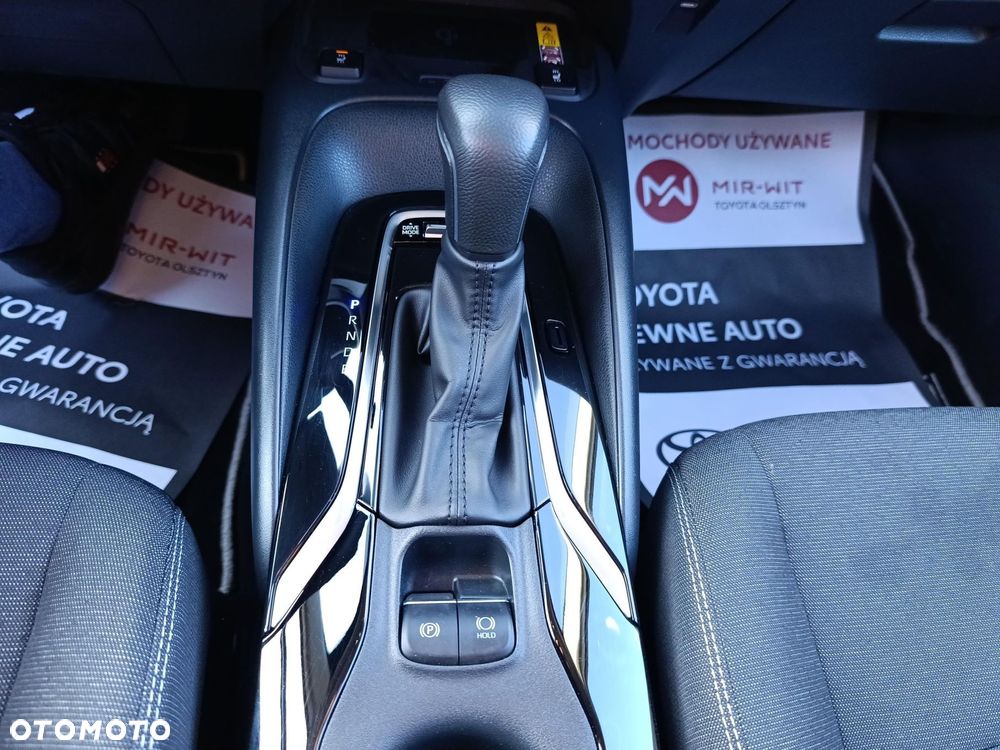 Toyota Corolla 1.8 Hybrid Comfort - 28