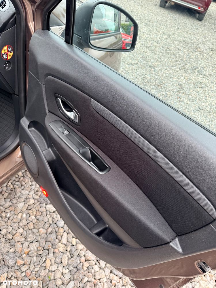Renault Grand Scenic 1.6 16V 110 Dynamique - 12