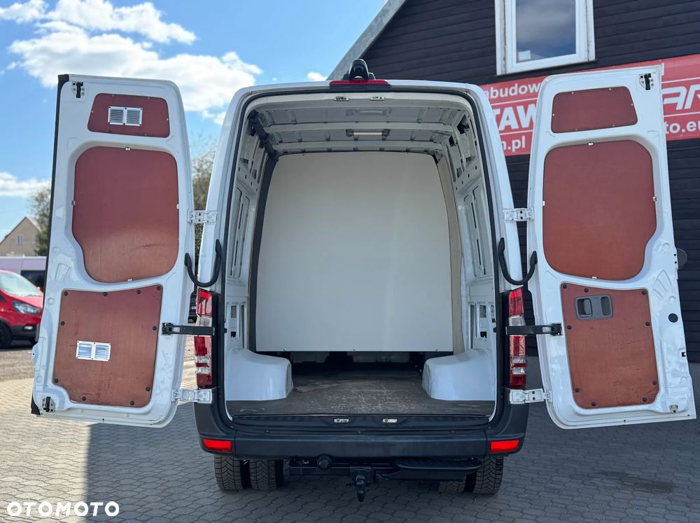 Mercedes-Benz SPRINTER - 8