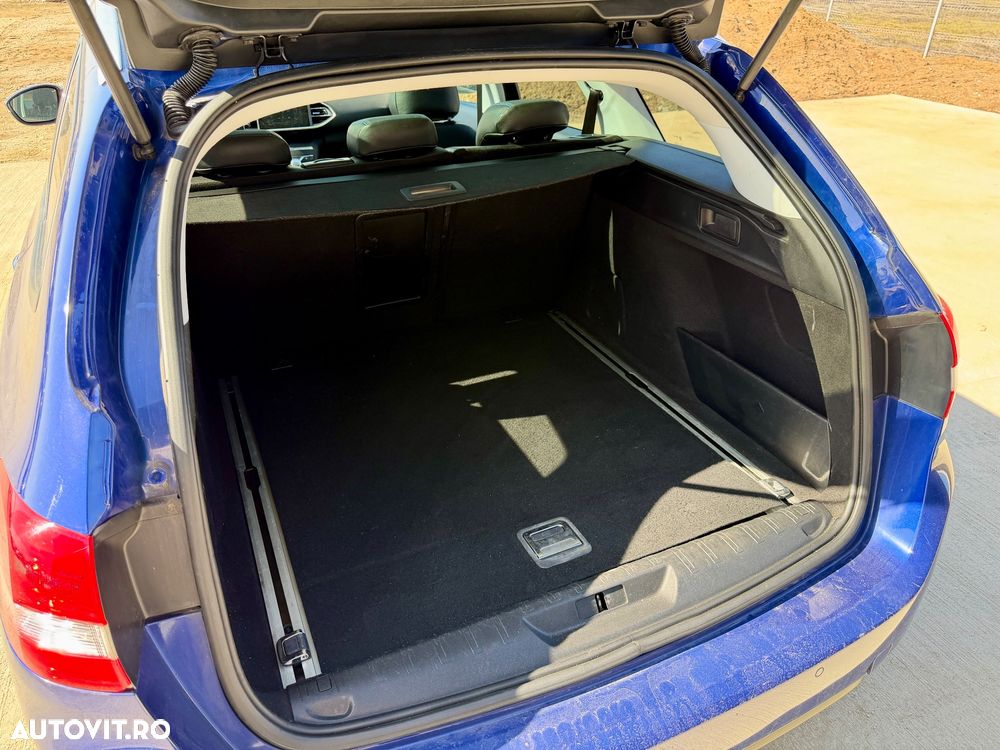 Peugeot 308 PureTech 130 GPF Stop & Start Allure Pack - 26