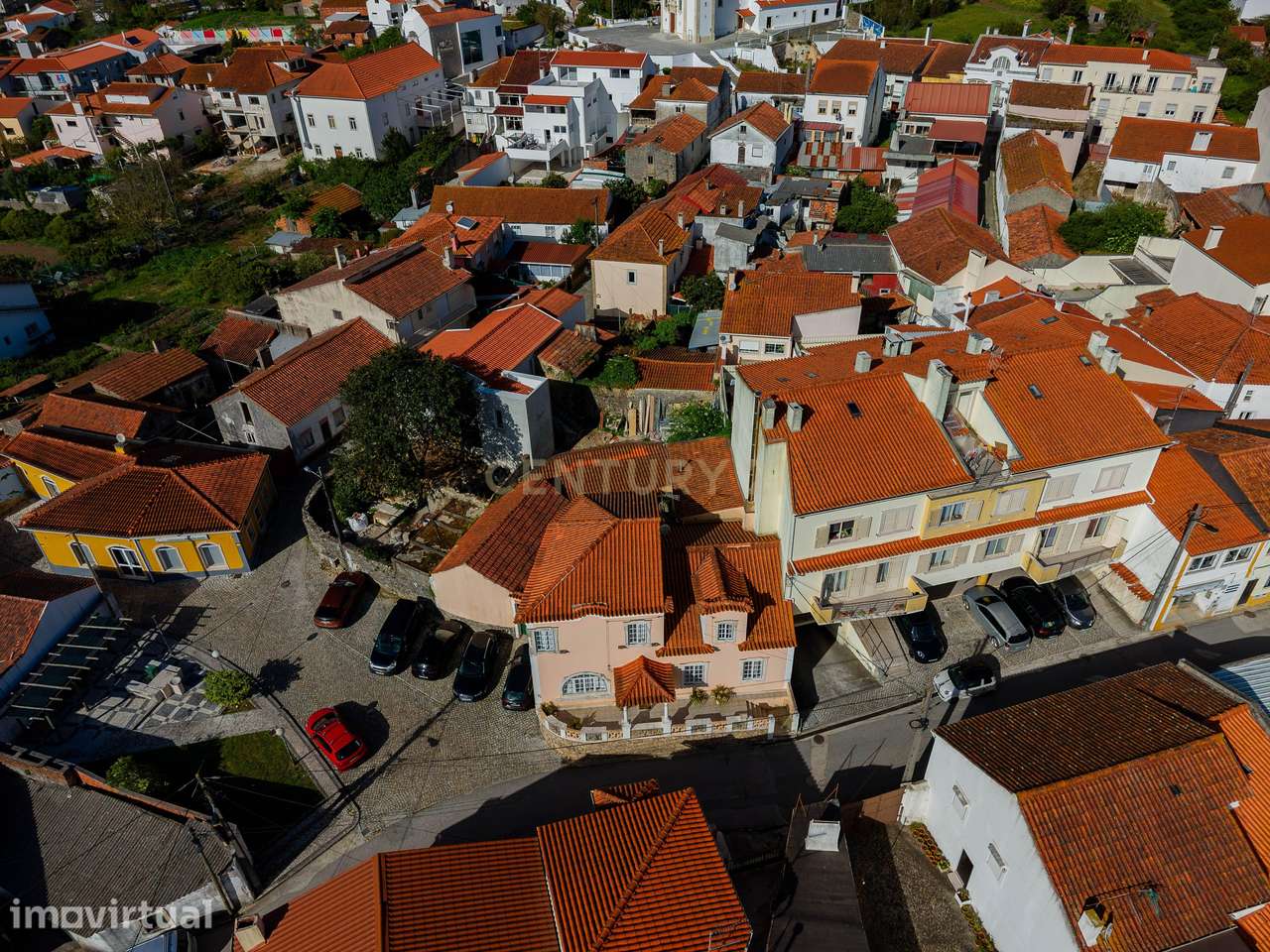 Moradia T5 com 250 m², no centro do Juncal, Porto de Mós - Grande imagem: 3/31