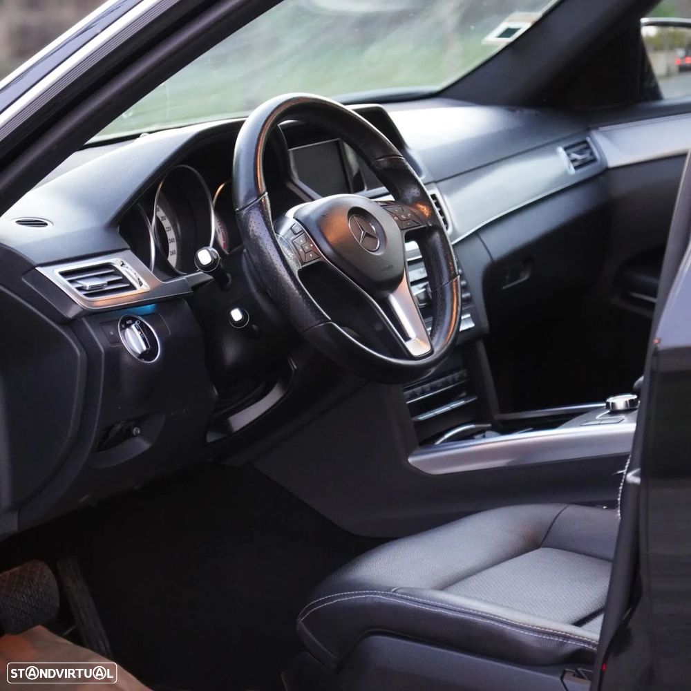 Mercedes-Benz E 300 Bluetec Hybrid Avantgarde - 23