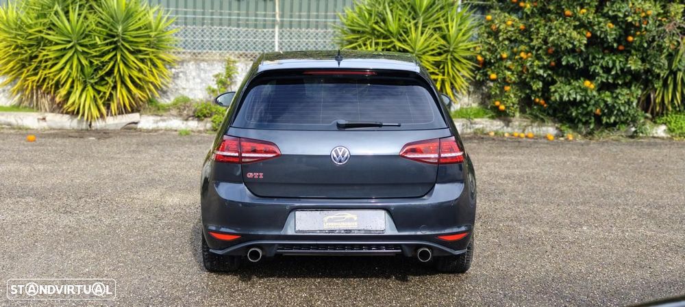 VW Golf 2.0 TSi GTi - 13