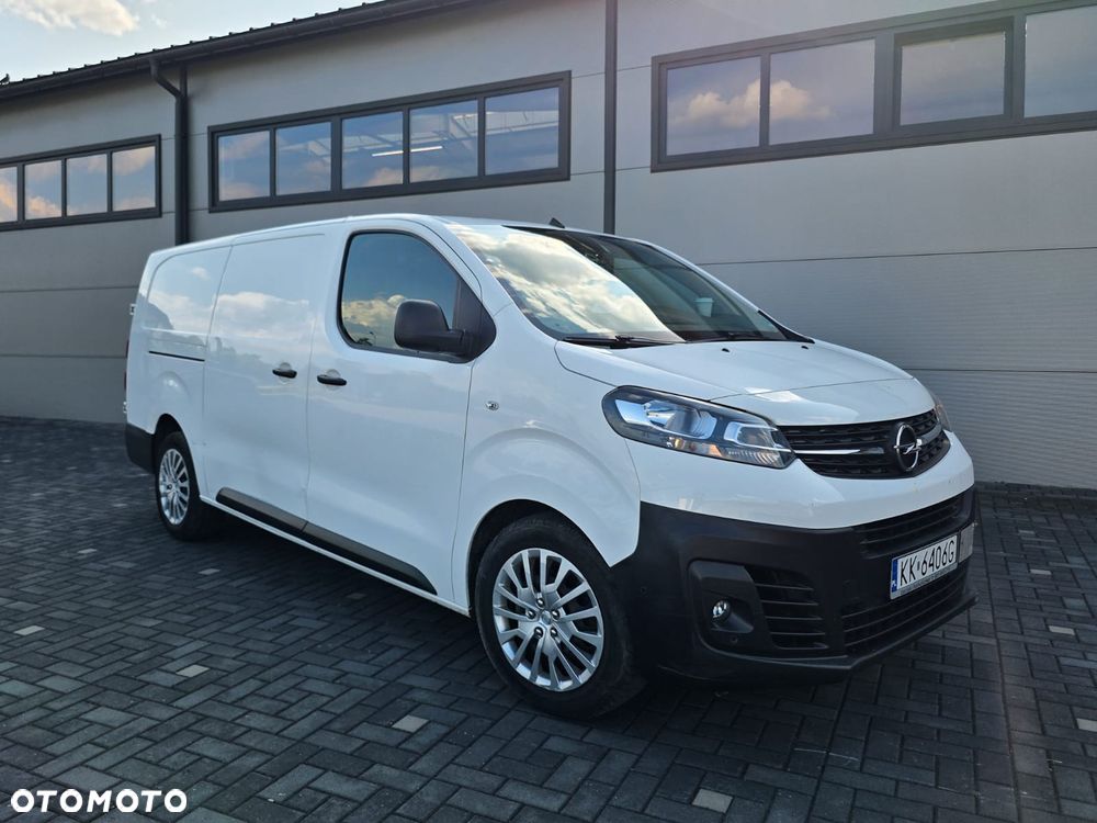 Opel Vivaro - 11