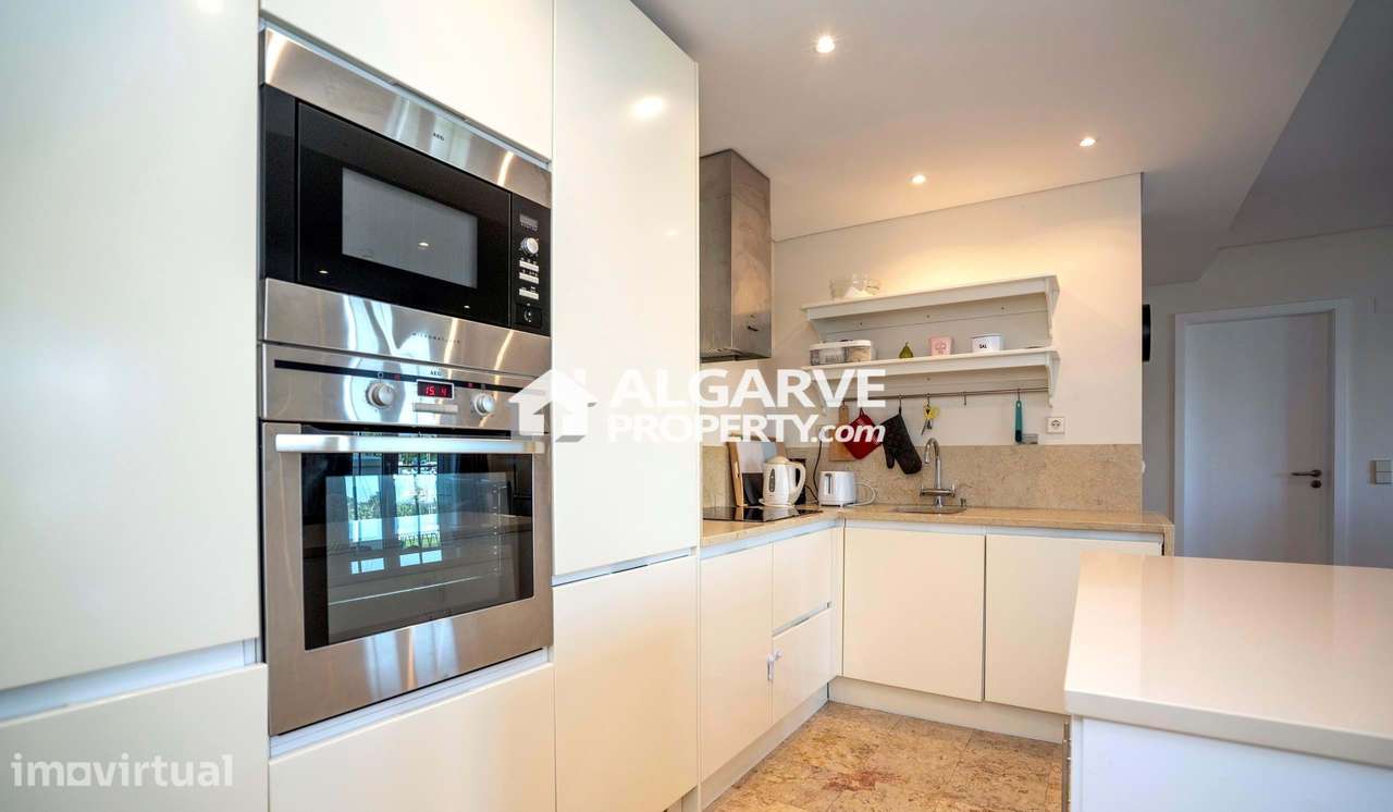 Apartamento T2 De Luxo Num Resort De Luxo com vista sobre a Marina de - Grande imagem: 3/25