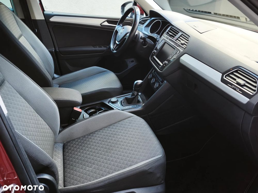 Volkswagen Tiguan 2.0 TSI 4Mot R-Style DSG - 9
