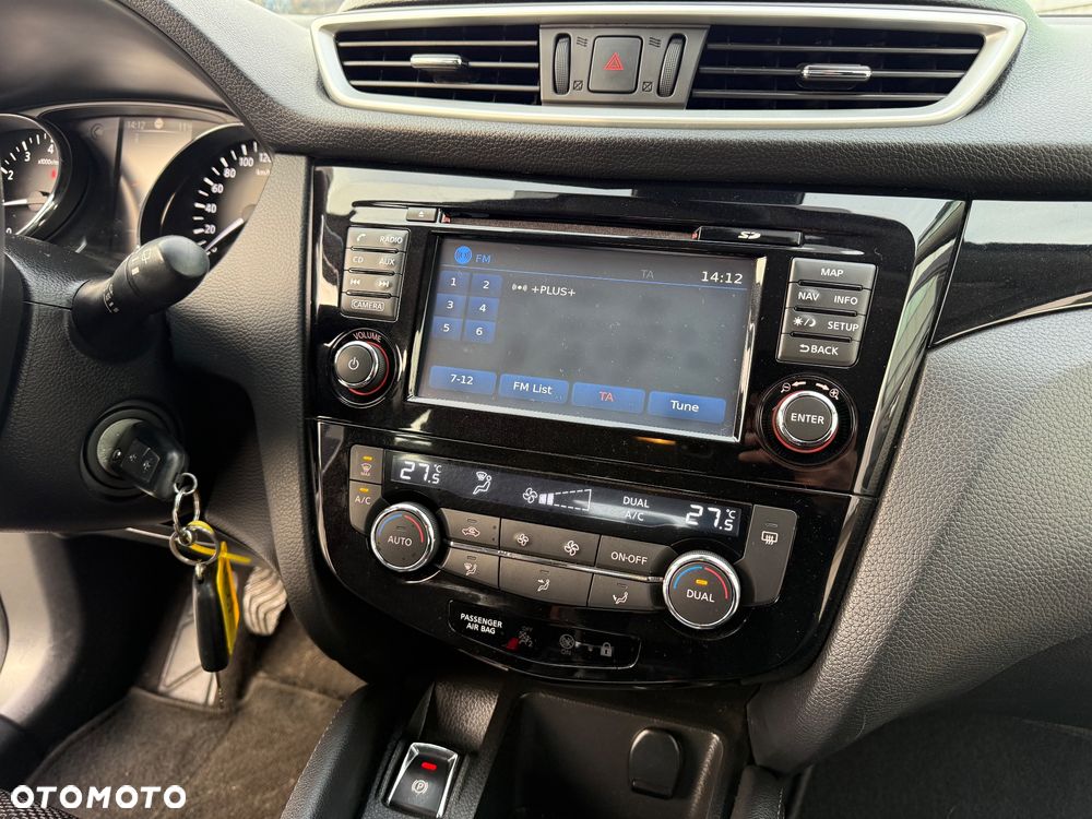 Nissan Qashqai 1.3 DIG-T TEKNA - 6