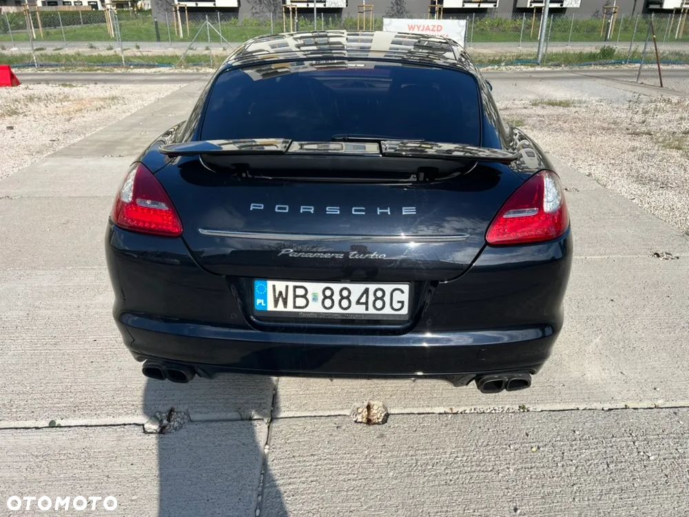 Porsche Panamera - 13