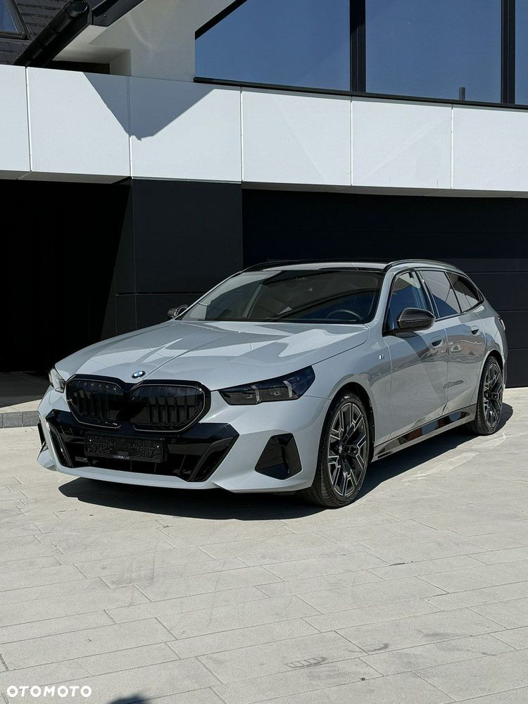 BMW Seria 5 520d xDrive - 7