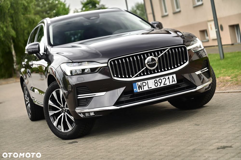 Volvo XC 60 B4 D Plus Bright - 18