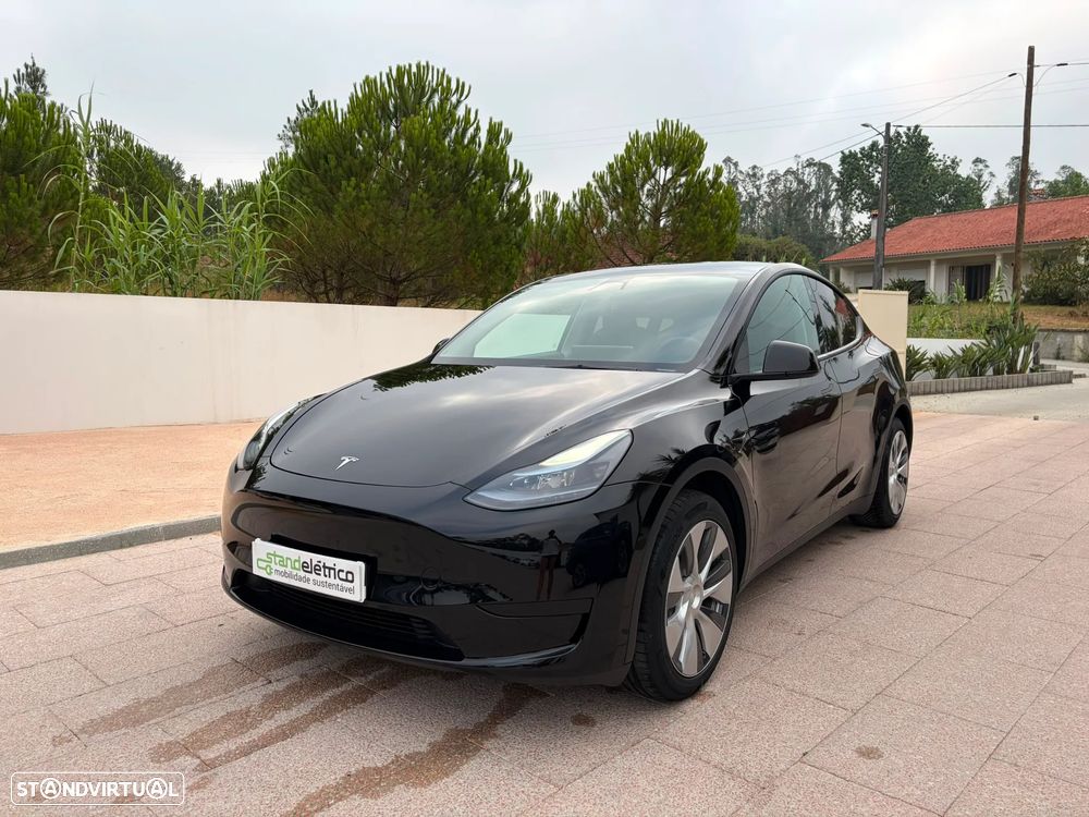 Tesla Model Y Standard - 3