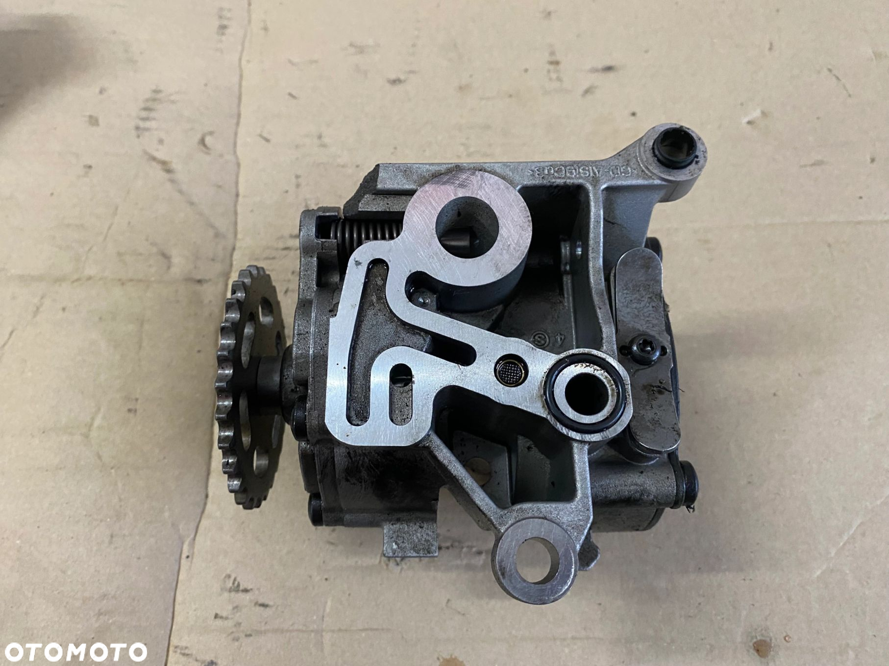 POMPA OLEJU AUDI A4 A5 A6 Q7 TOUAREG 3.0 TDI 059115103BC - 3