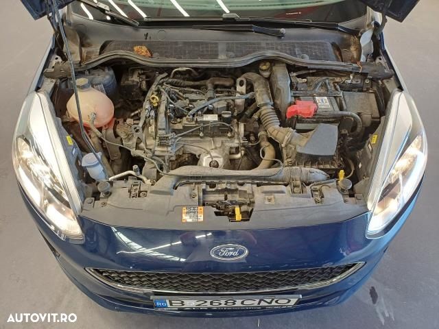 Ford Fiesta - 12