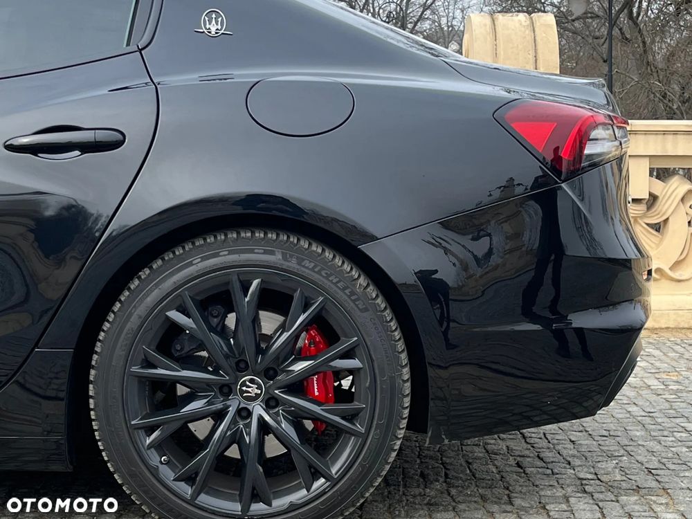 Maserati Ghibli S Q4 GranSport - 11