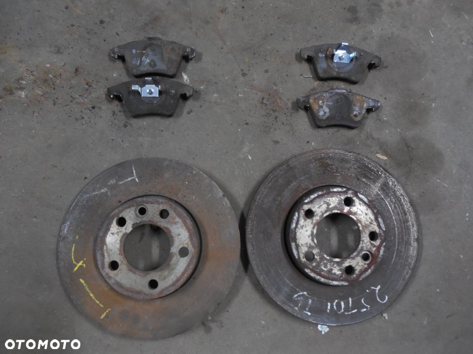 VOLKSWAGEN T5 2.5 TDI MANUAL TARCZE HAMULCOWE KLOCKI PRZÓD BREMBO JAK NOWE KOMPLET - 4