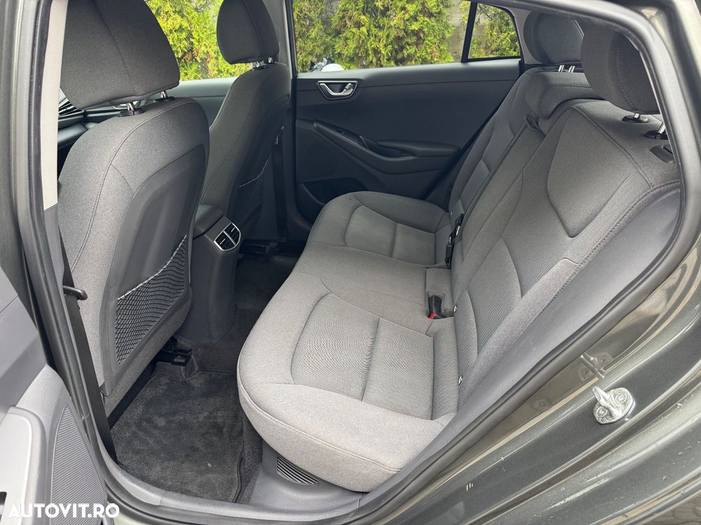 Hyundai IONIQ Hybrid 1.6 GDI Style - 12