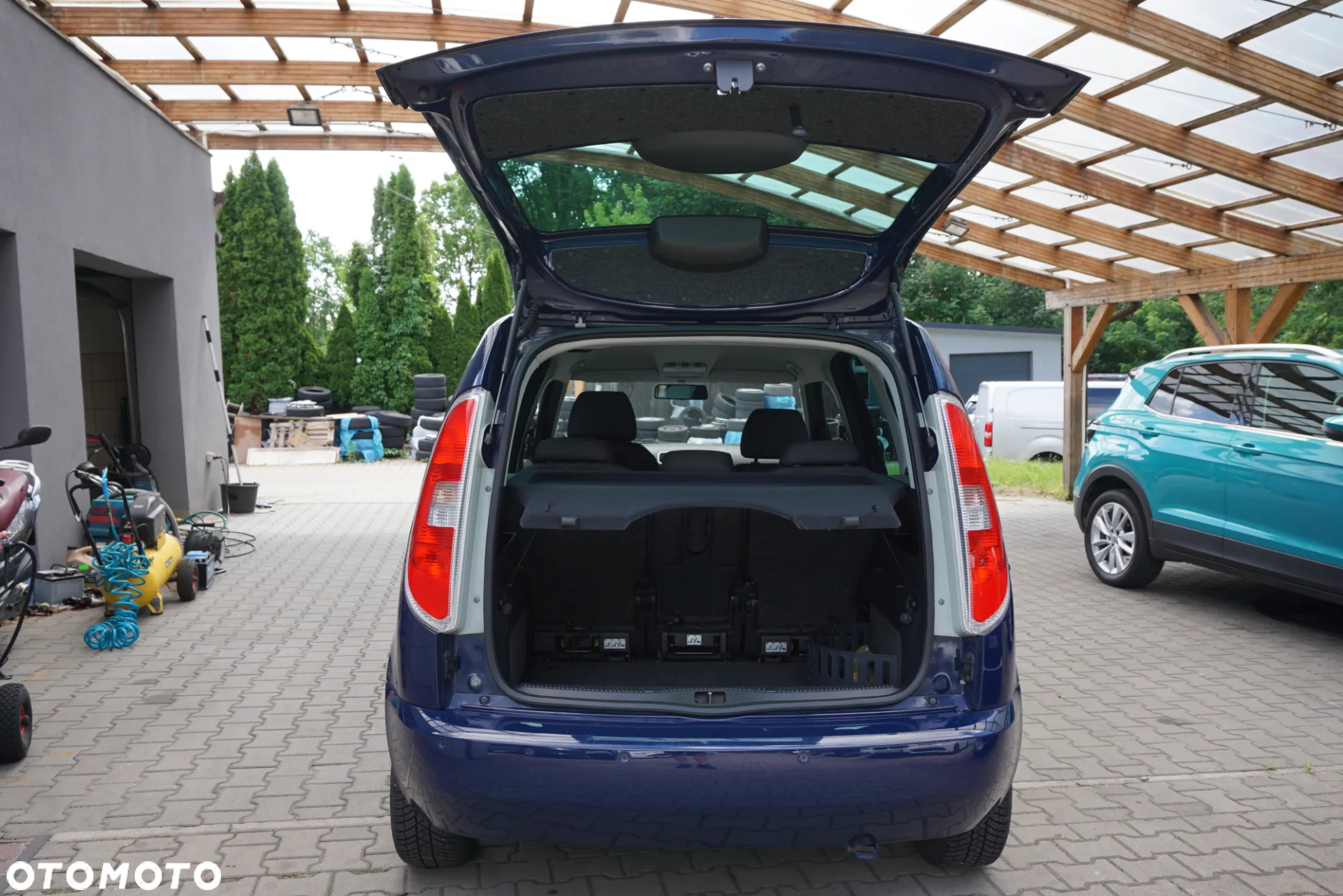 Skoda Roomster 1.2 12V HTP PLUS EDITION - 5