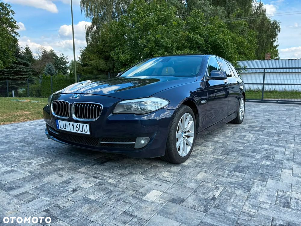 BMW Seria 5 520d - 37