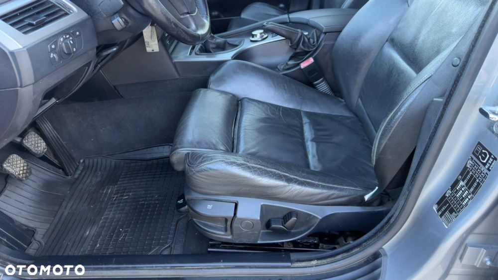 BMW Seria 5 520i Touring Edition Exclusive - 30