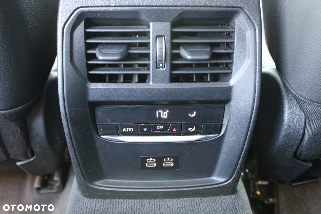 BMW Seria 3 - 26